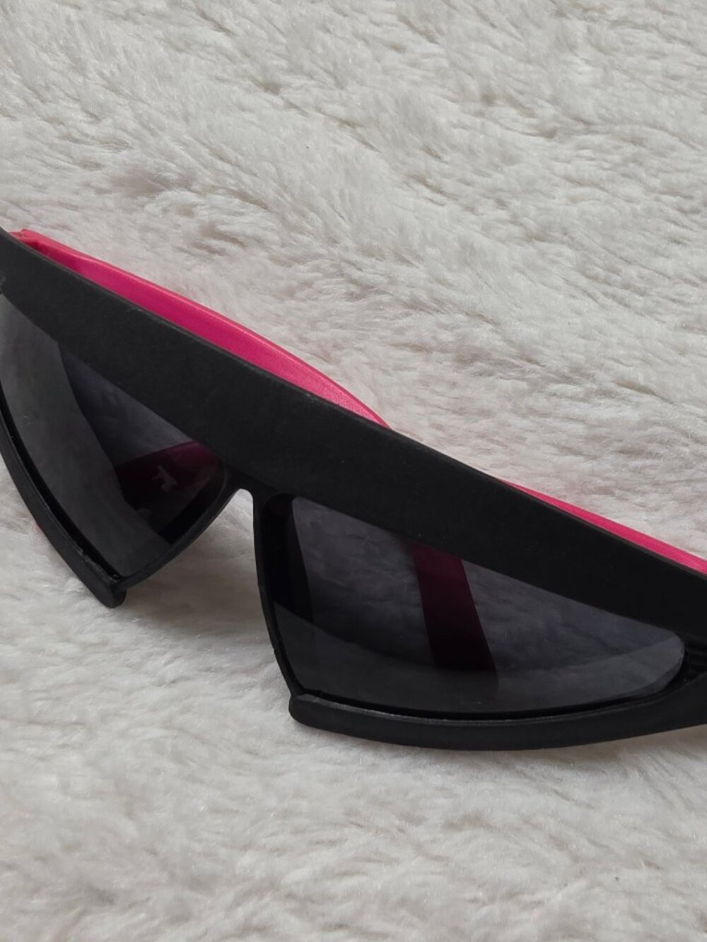 Vintage 1989 Pizza Hut Back to the Future II Solar Shades Sunglasses Pink Promo